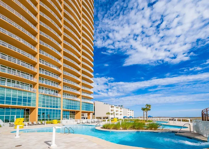 Phoenix Gulf Towers 908 Apartment
