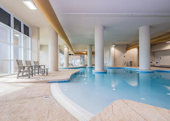 Phoenix Gulf Towers 908 Apartment